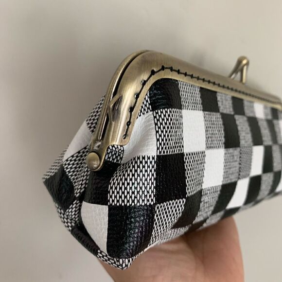 Handmade Genuine Leather Checker Embossed Kiss-lock  Small Clutch/Cosmetics Case - Picture 11 of 13